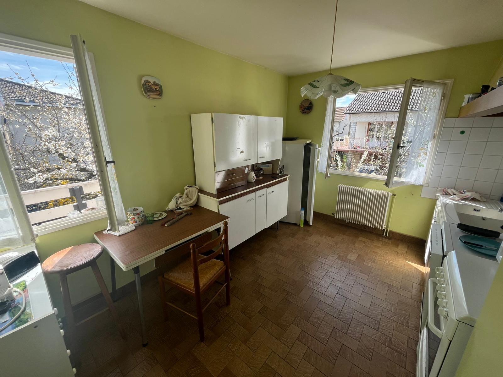 Maison à vendre  - 6 pièce(s) - 122m2 - Issoire (63500)