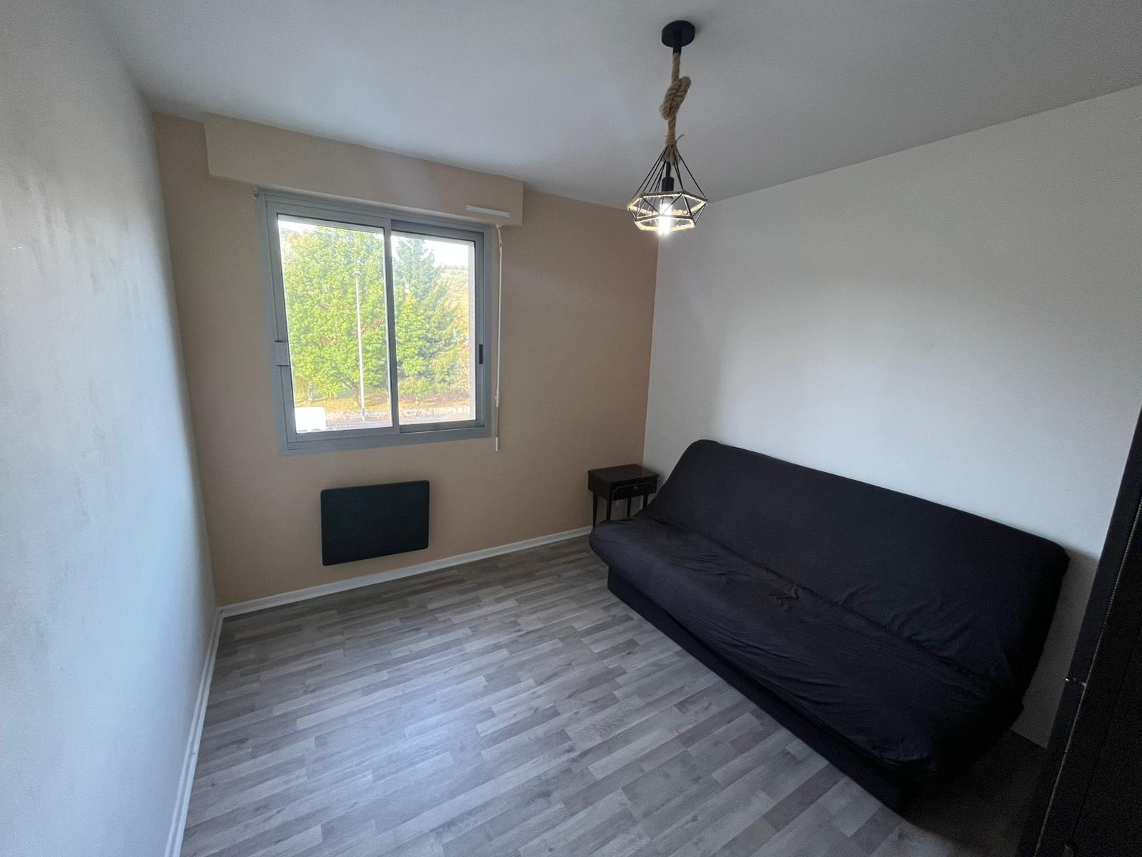 Appartement à vendre  - 3 pièce(s) - 75m2 - Massiac (15500)