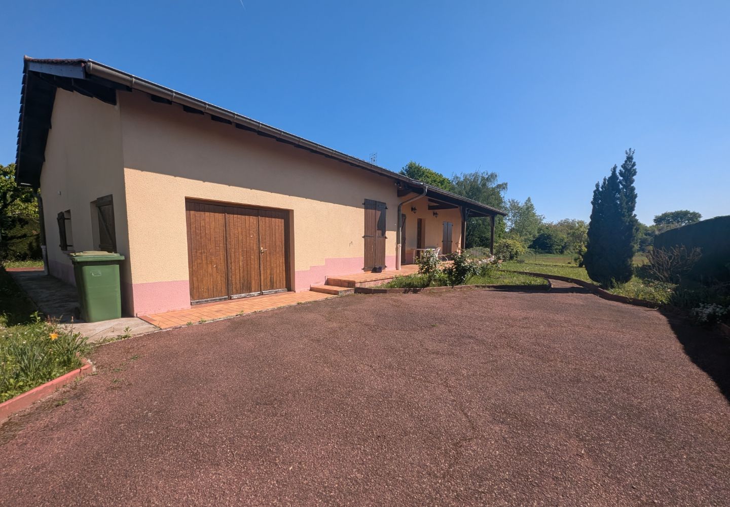 Maison de 101 m2 3 chambres sur 800 m2 de terrain
