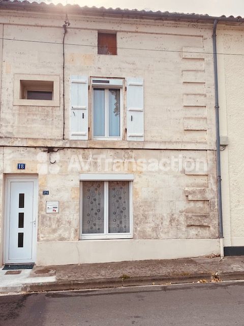 EXCLUSIVITE !!!! Maison de ville avec Jardin  2 chambres
