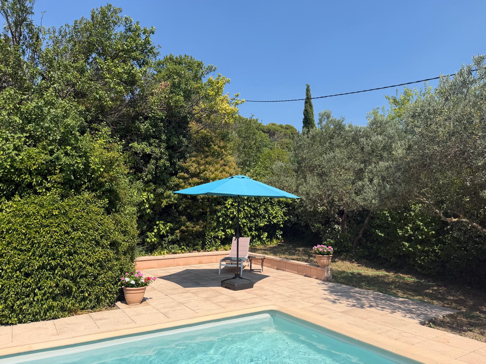 Maison à vendre  - 4 pièce(s) - 1500m2 - Aups (83630)