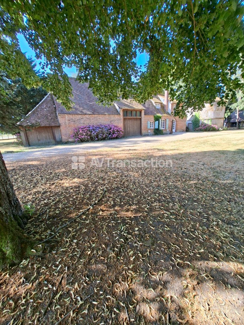 Maison à vendre  - 8 pièce(s) - 163m2 - Illiers-l'évêque (27770)