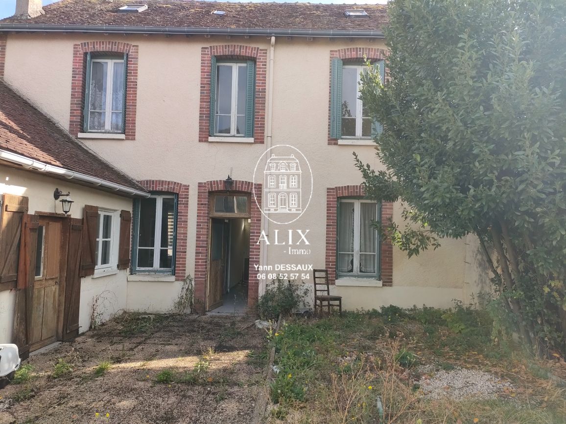 MAISON AU COEUR DE LA VILLE