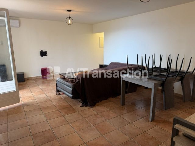 MAISON MEUBLÉE SAINT LEU ZAC FOUR A CHAUX 1558€
