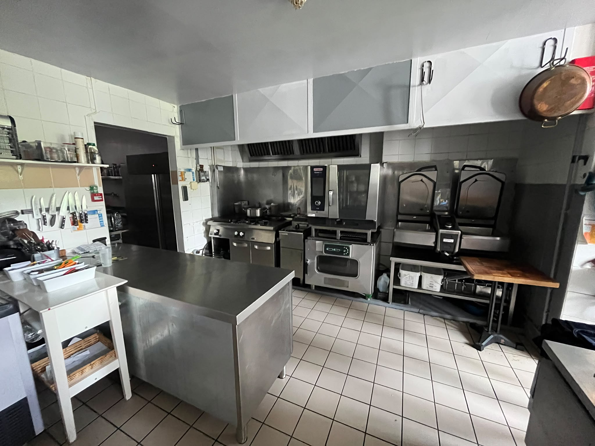 Hôtel – Restaurant à vendre au cœur des Volcans d’Auvergne