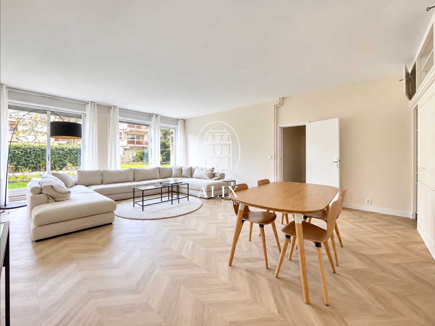 Appartement à louer  - 4 pièce(s) - 95m2 - Paris (75014)