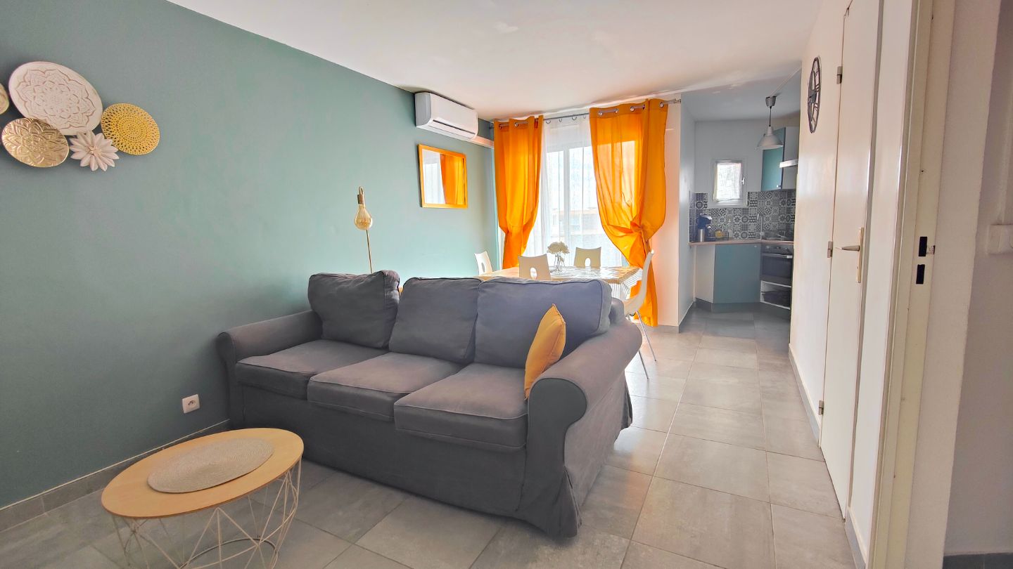 Les Citadelles du Soleil Appartement T2 de 29m2 rénové parking 