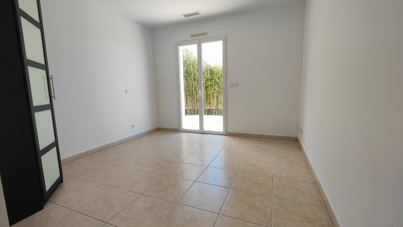 Exclusivité : Montmirat Maison plain-pied 130m2 4 chambres 