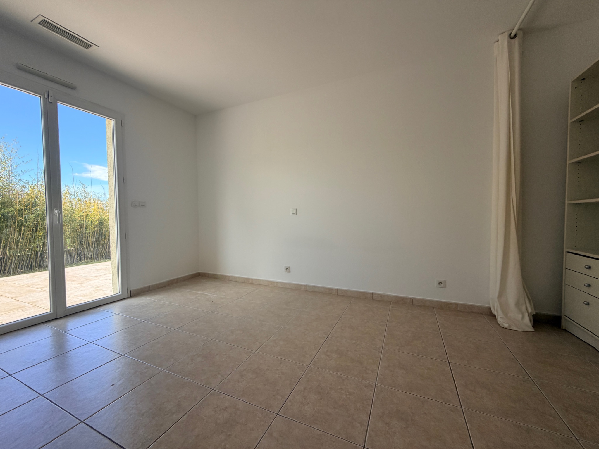 Exclusivité : Montmirat Maison plain-pied 130m2 4 chambres 