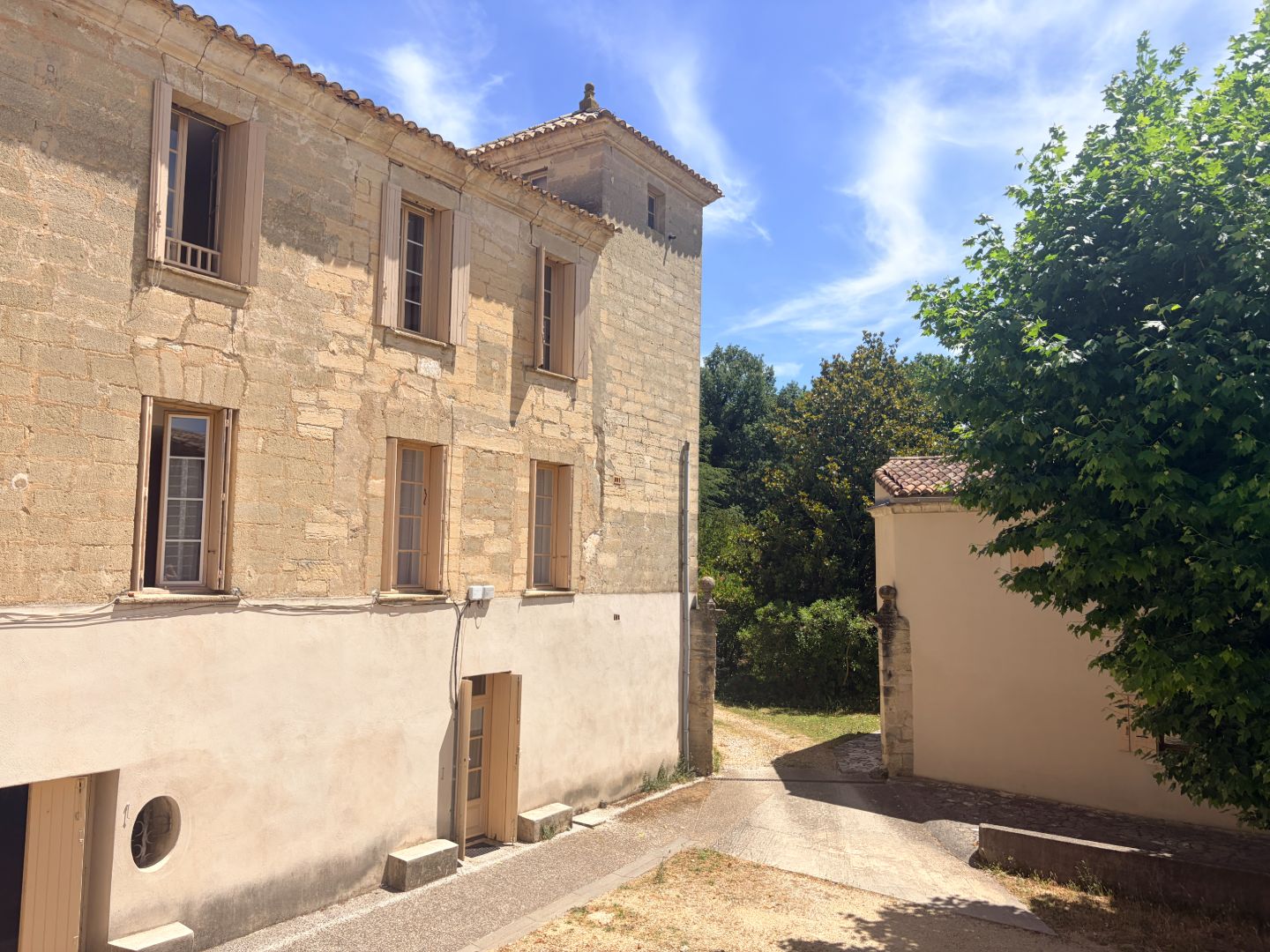 Exclusivité : Château historique à Uzès de plus de 900m2