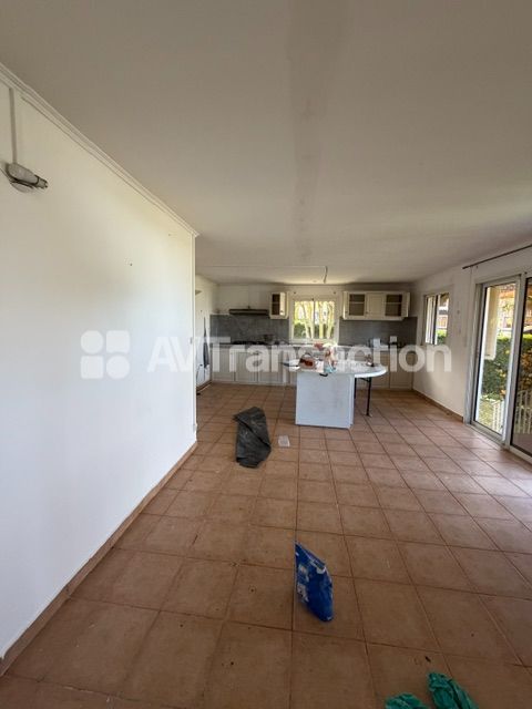 Maison à vendre  - 3 pièce(s) - 90m2 - Centre Ville (97430)