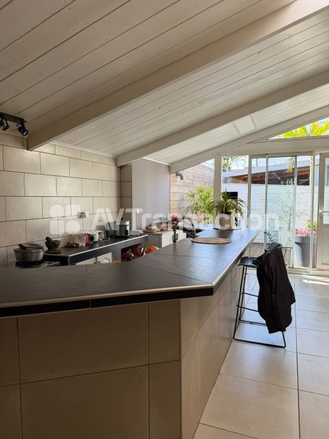 Maison à vendre  - 5 pièce(s) - 110m2 - Centre Ville (97430)