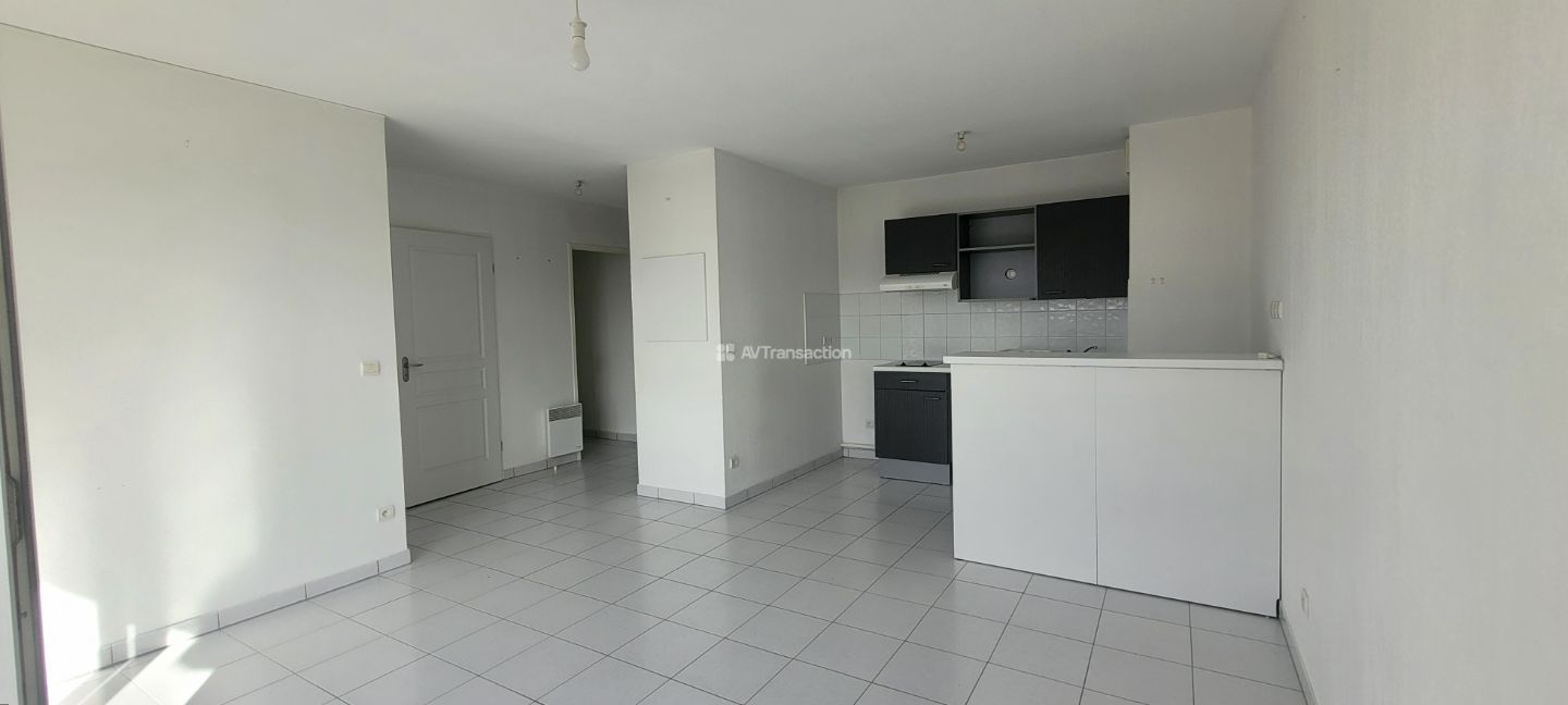 33290 - PAREMPUYRE - APPARTEMENT T2 40M² - RESIDENCE LA ROSERAIE