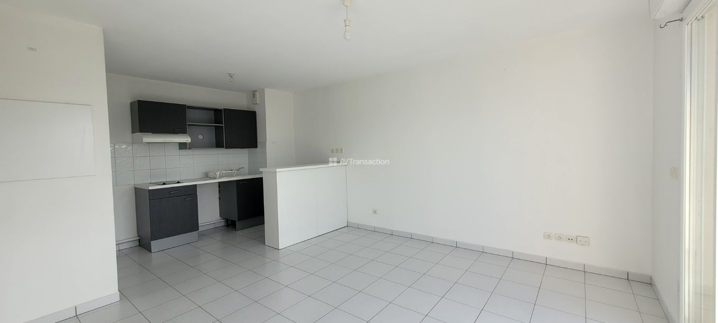 Immeuble à vendre  - 2 pièce(s) - 40.14m2 - Parempuyre (33290)