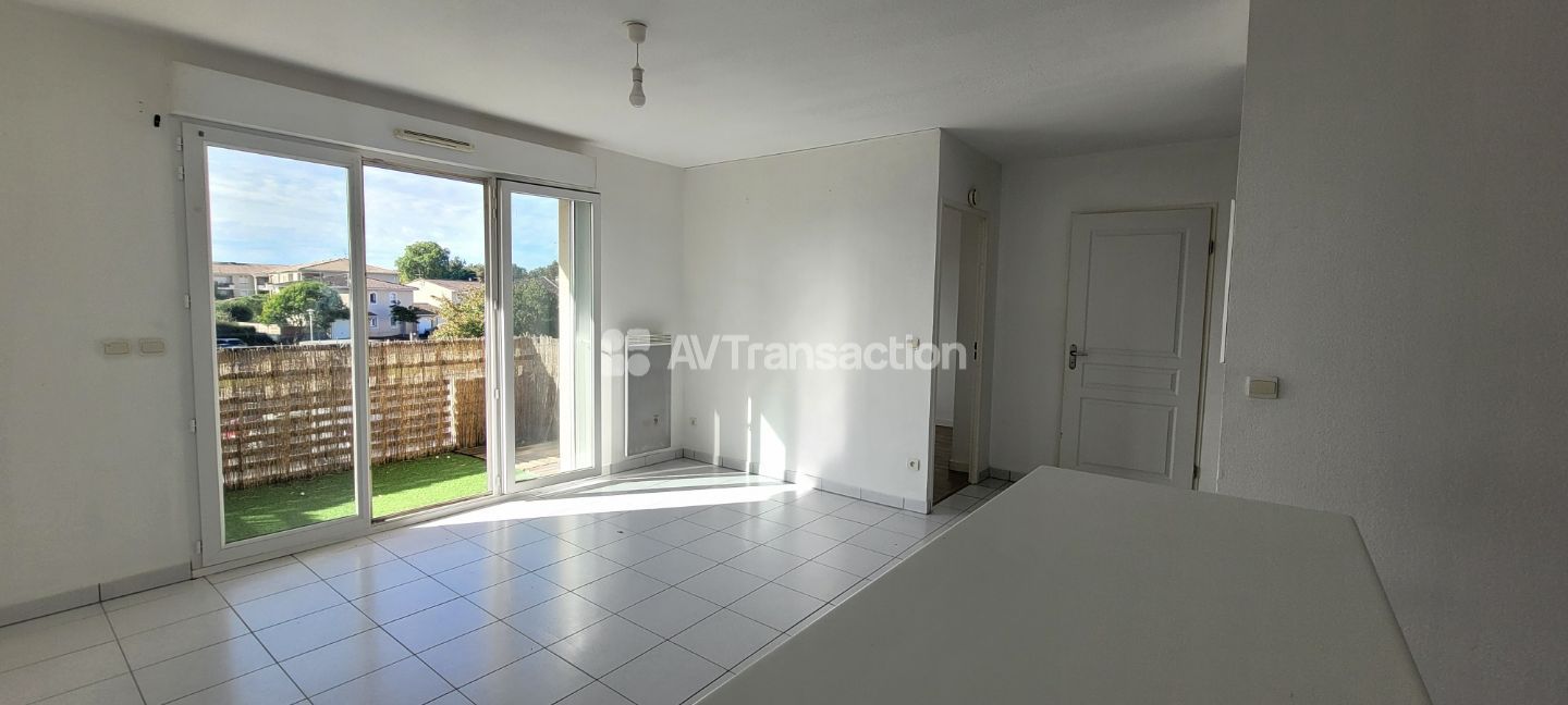 Immeuble à vendre  - 2 pièce(s) - 40.14m2 - Parempuyre (33290)