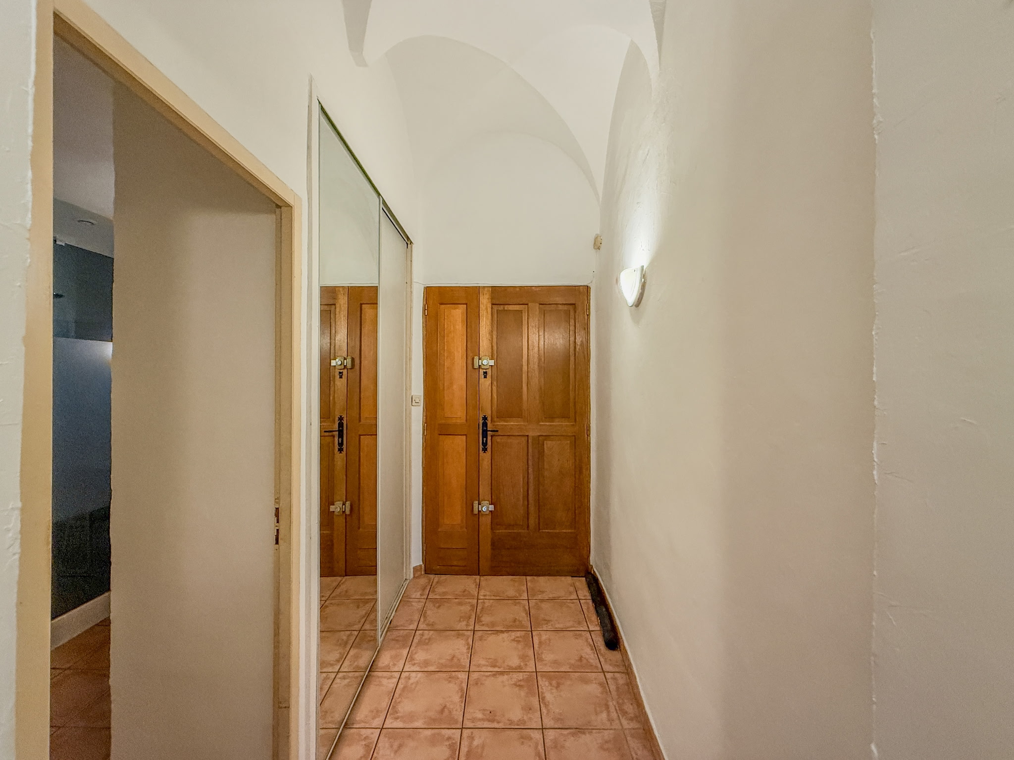 Bel appartement du type F1 Bis - F2 