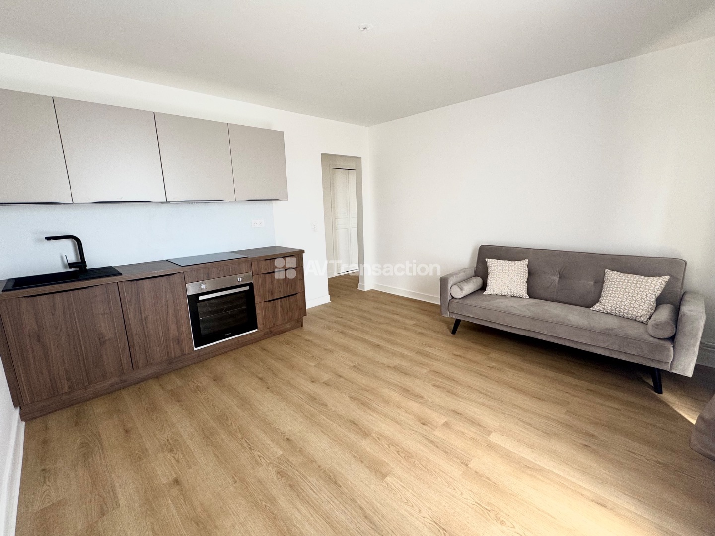 Agréable appartement rénové, résidence calme et recherchée