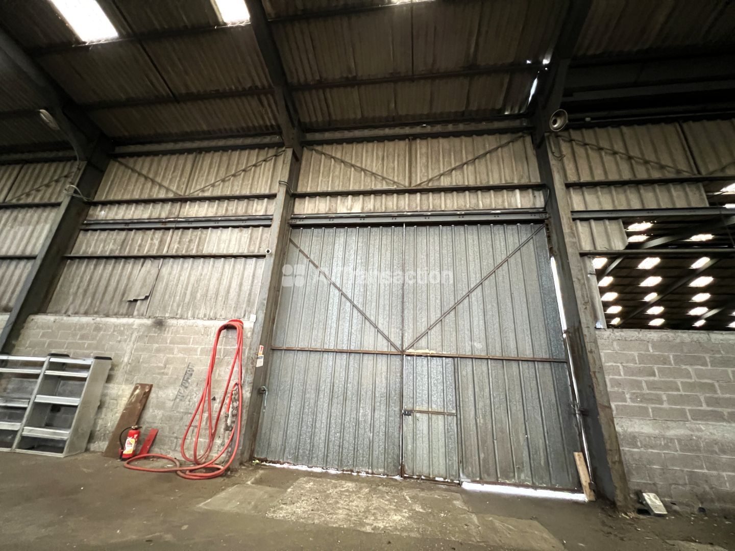 Entrepot à vendre  - 5 pièce(s) - 5610m2 - Le Grand Quevilly (76120)