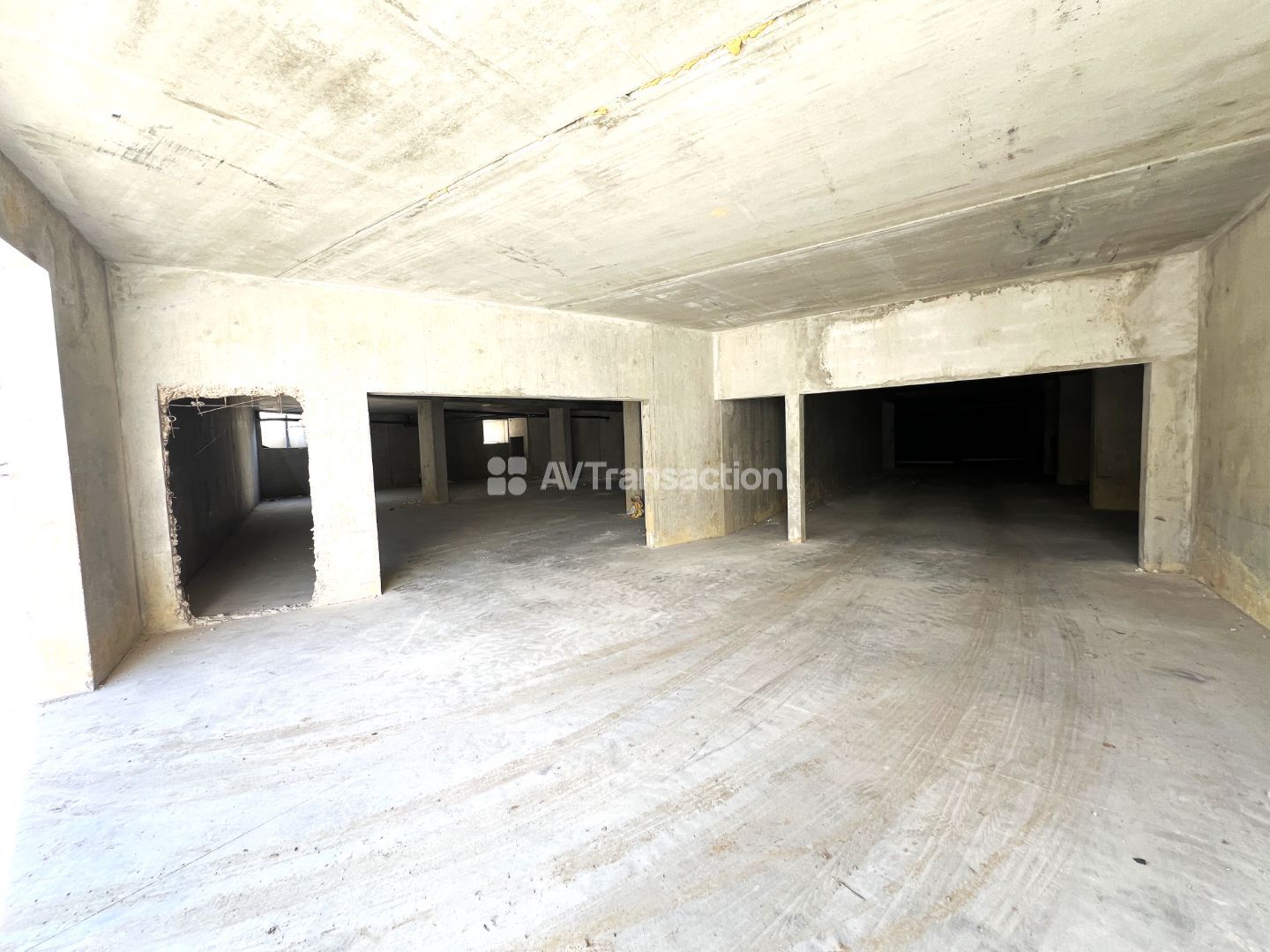 A  Vendre , Rouen ( 76100 ) , Bureaux ( immeuble neuf )  8750 m2