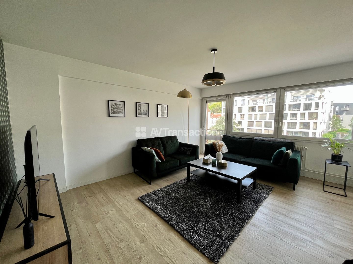 appartement 80m² Nancy centre parking et cave