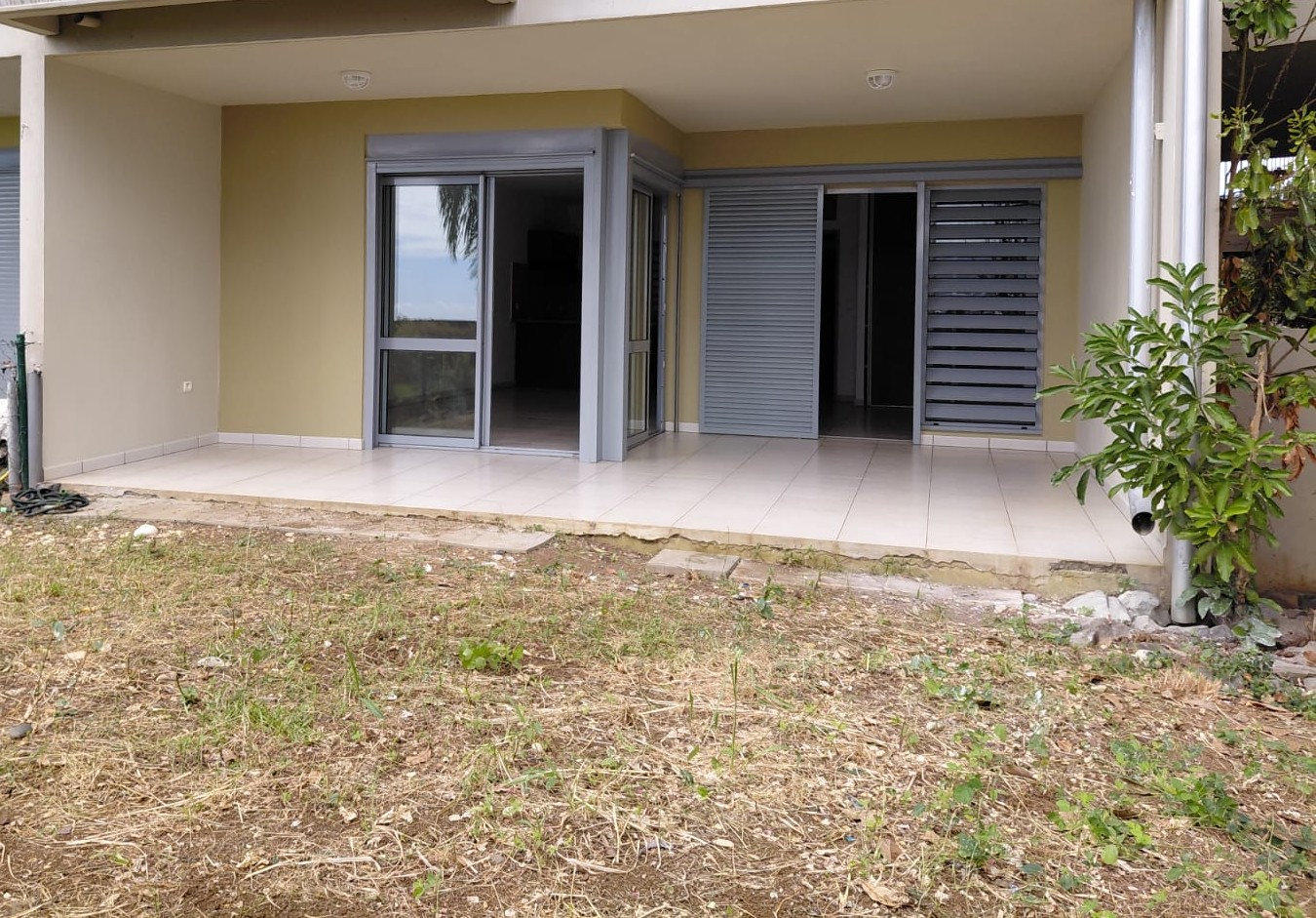 Appartement à vendre  - 2 pièce(s) - 65.1m2 - Sainte-marie (97438)