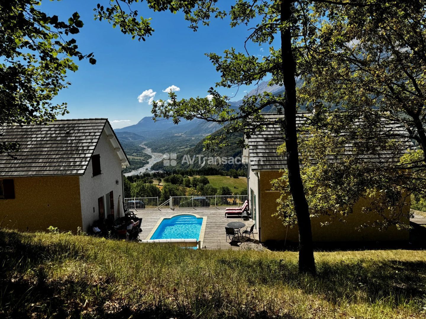 Maison avec piscine chauffée &amp; vue d'exception