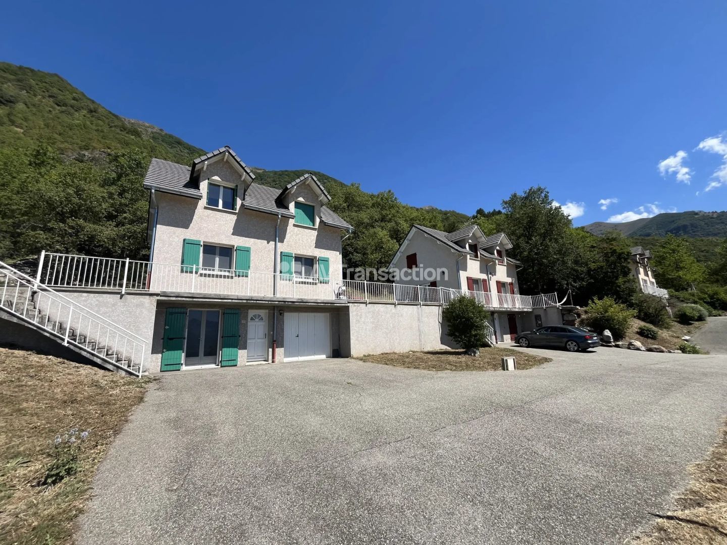 Maison avec piscine chauffée &amp; vue d'exception