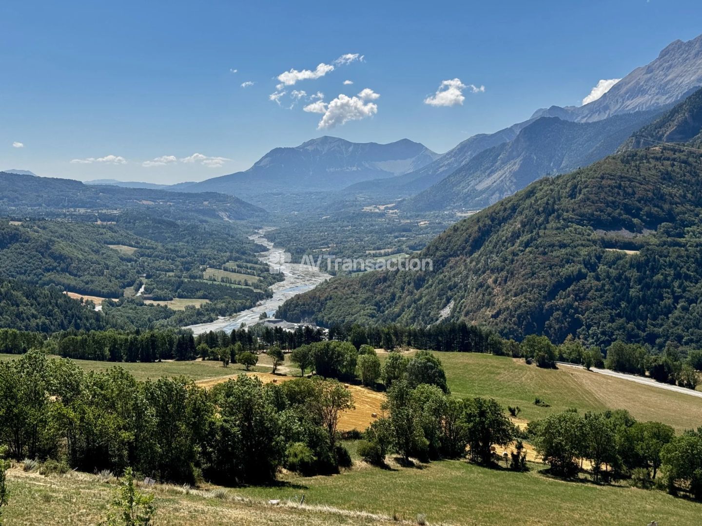 Maison avec piscine chauffée &amp; vue d'exception