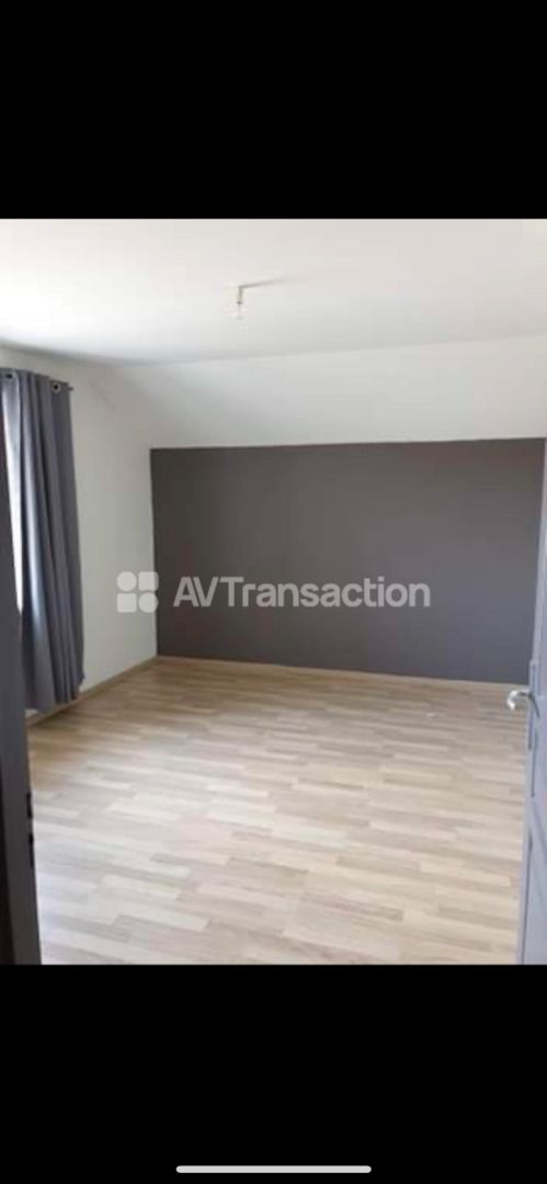 Immeuble de rapport à vendre  - 8 pièce(s) - 380m2 - Domremy La Pucelle (88630)