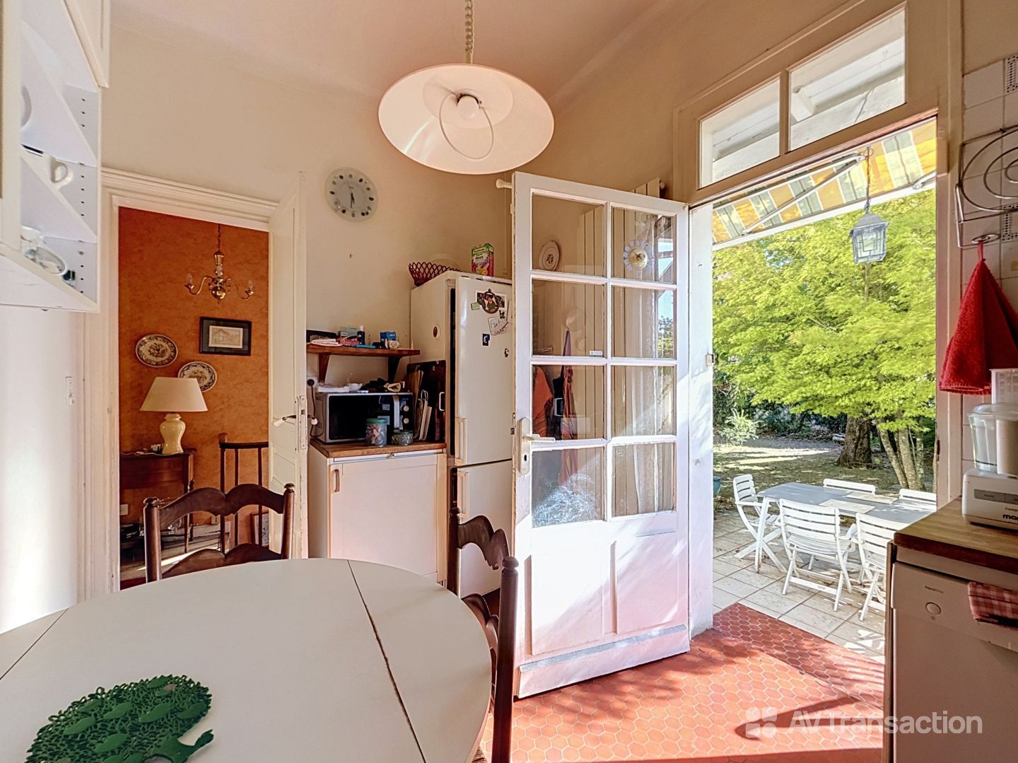 DAX – MAISON DE CARACTÈRE, JARDIN BUCOLIQUE ET BEAU POTENTIEL