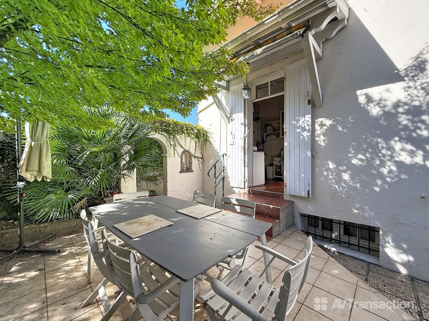 DAX – MAISON DE CARACTÈRE, JARDIN BUCOLIQUE ET BEAU POTENTIEL