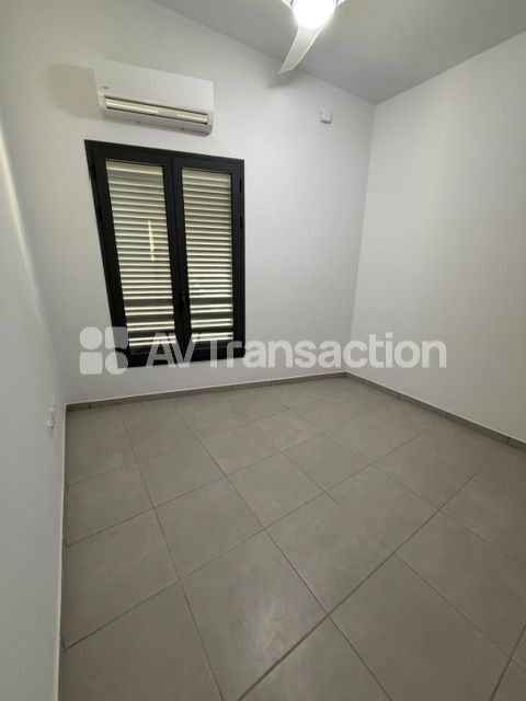 Maison à louer  - 4 pièce(s) - 86.25m2 - Saint Pierre (97410)