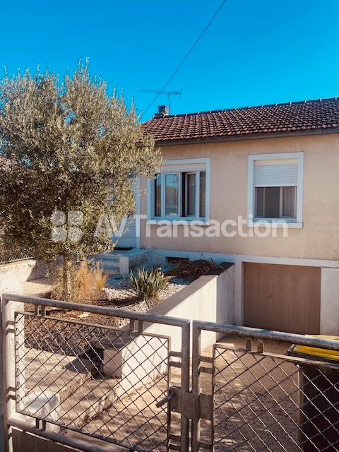 Maison de ville Sur Terrain 760m2