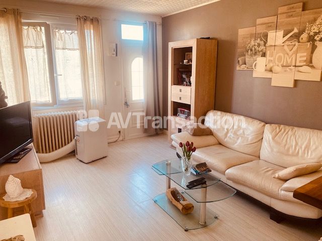 Maison de ville Sur Terrain 760m2