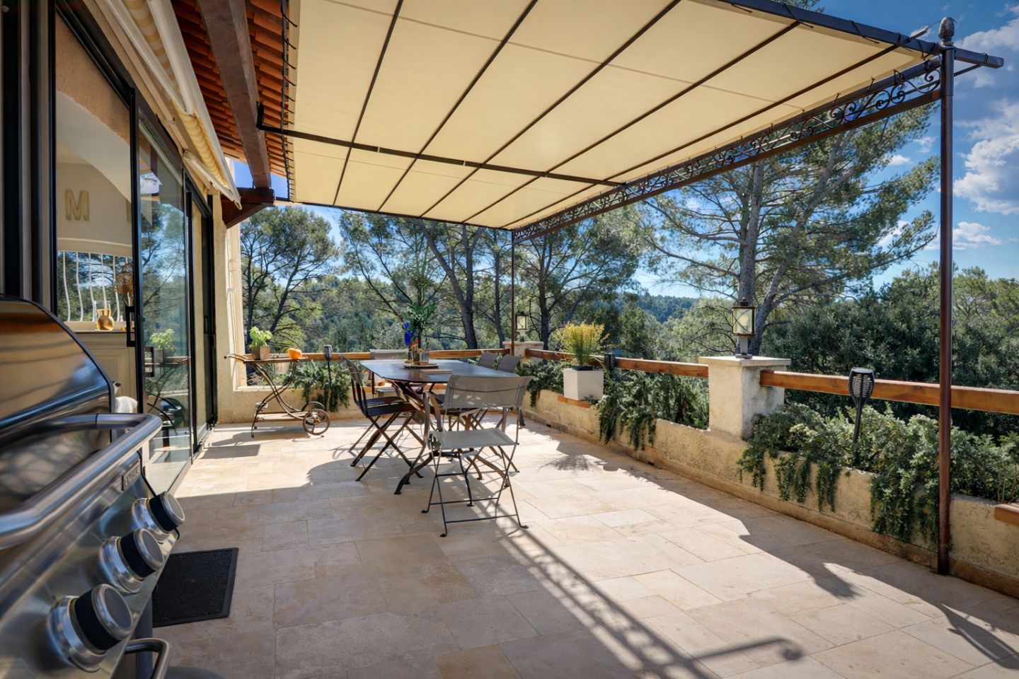 Maison à vendre  - 173m2 - Flayosc (83780)