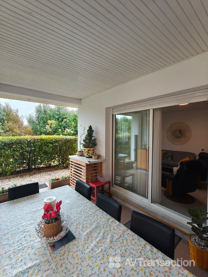 Appartement à vendre  - 3 pièce(s) - 69m2 - Trets (13530)