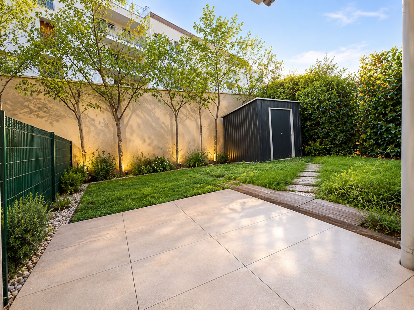 VILLEURBANNE – T2 AVEC JARDIN PRIVATIF DE 53,5 M²