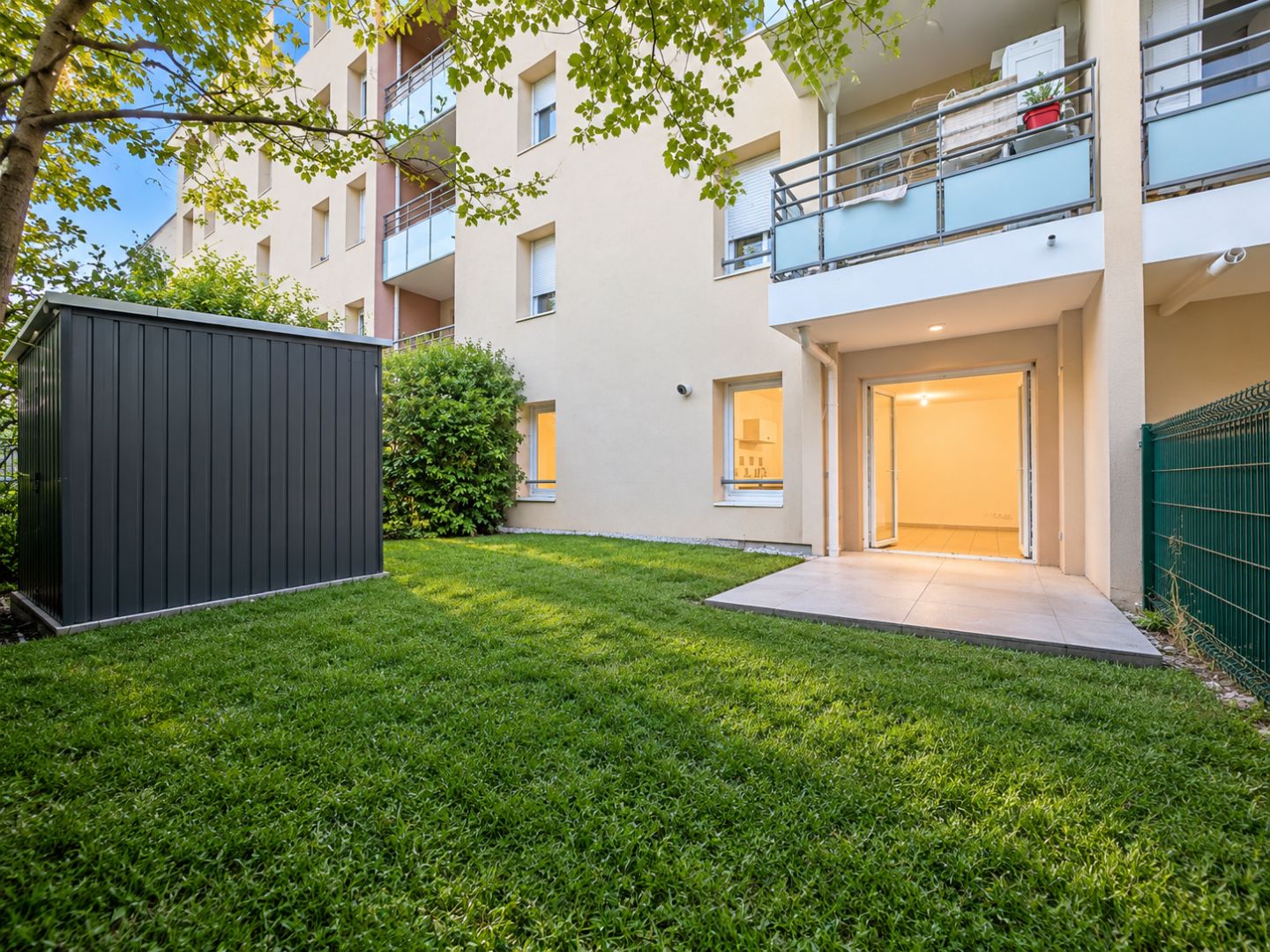 VILLEURBANNE – T2 AVEC JARDIN PRIVATIF DE 53,5 M²