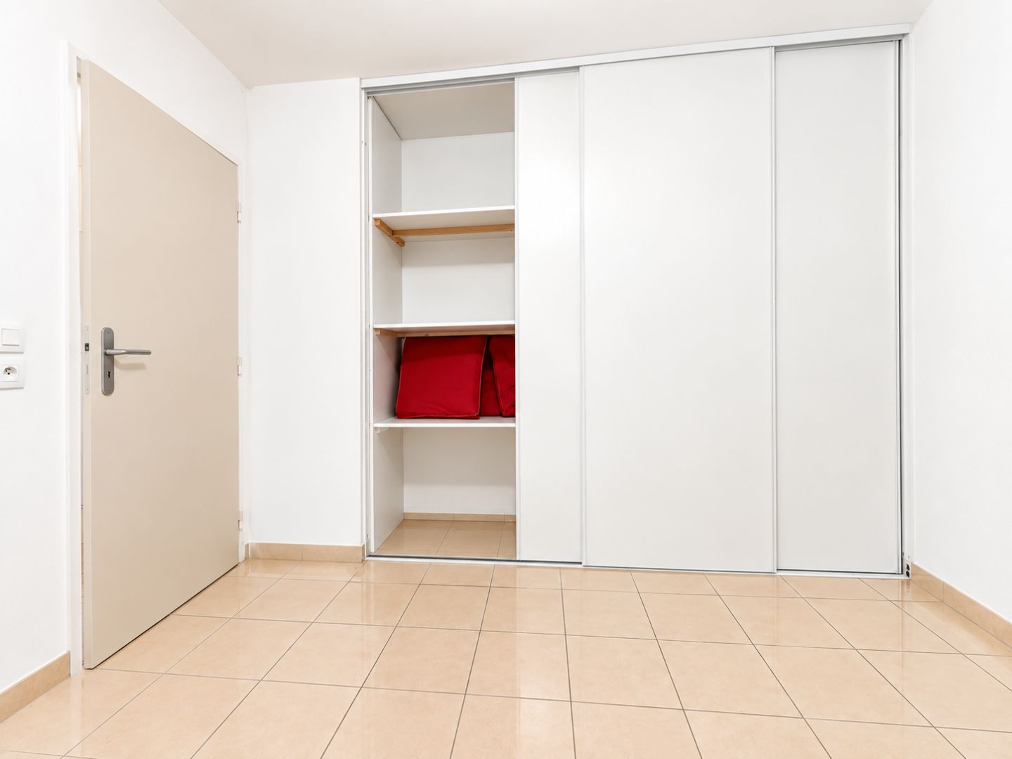 VILLEURBANNE – T2 AVEC JARDIN PRIVATIF DE 53,5 M²