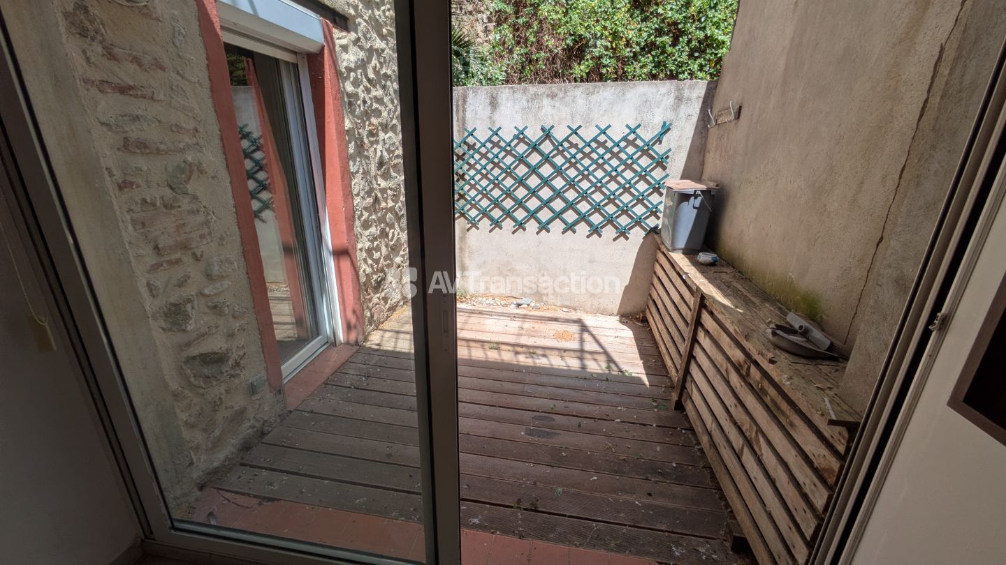 MAISON + EXTERIEURS + GARAGE + APPT T2 INDEP. - ARGELES SUR MER