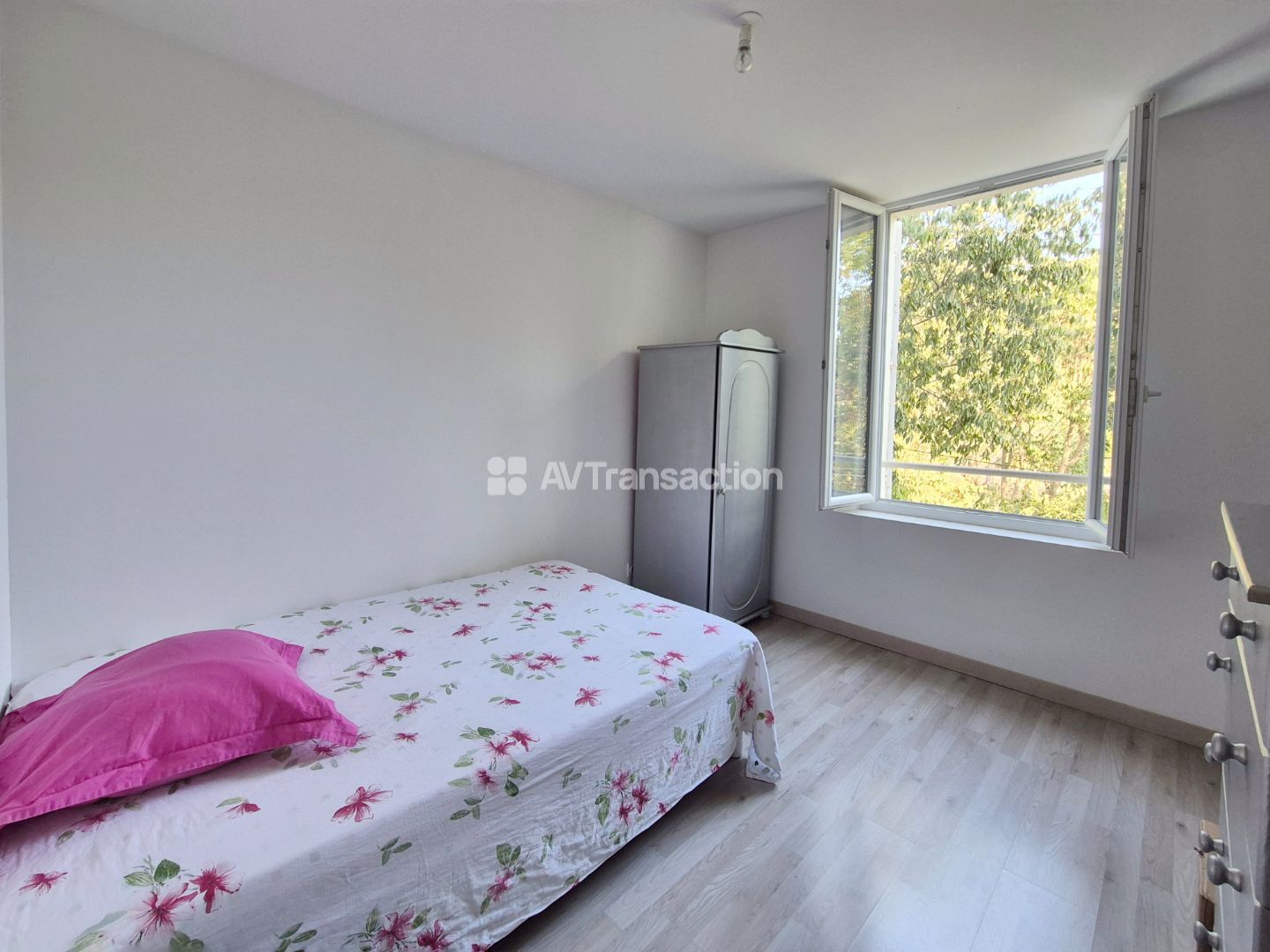 Appartement avec jardin de 198 m²