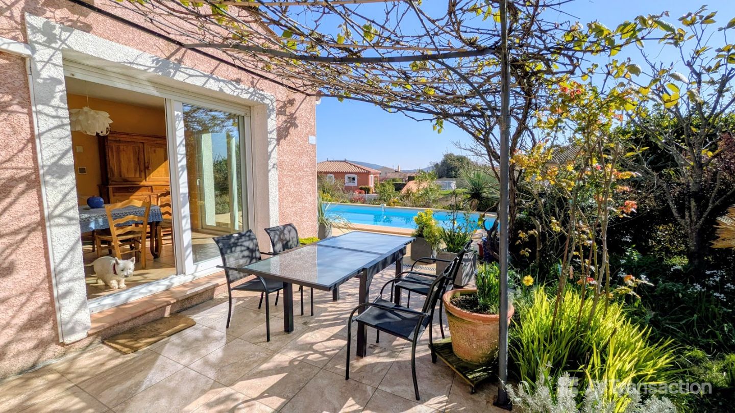 Villa avec vue panoramique à Tourouzelle (11200 - Aude)