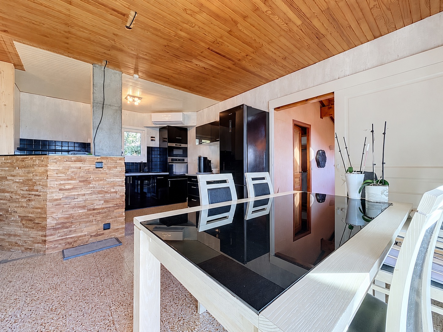 Maison - 4 pièces - Machilly