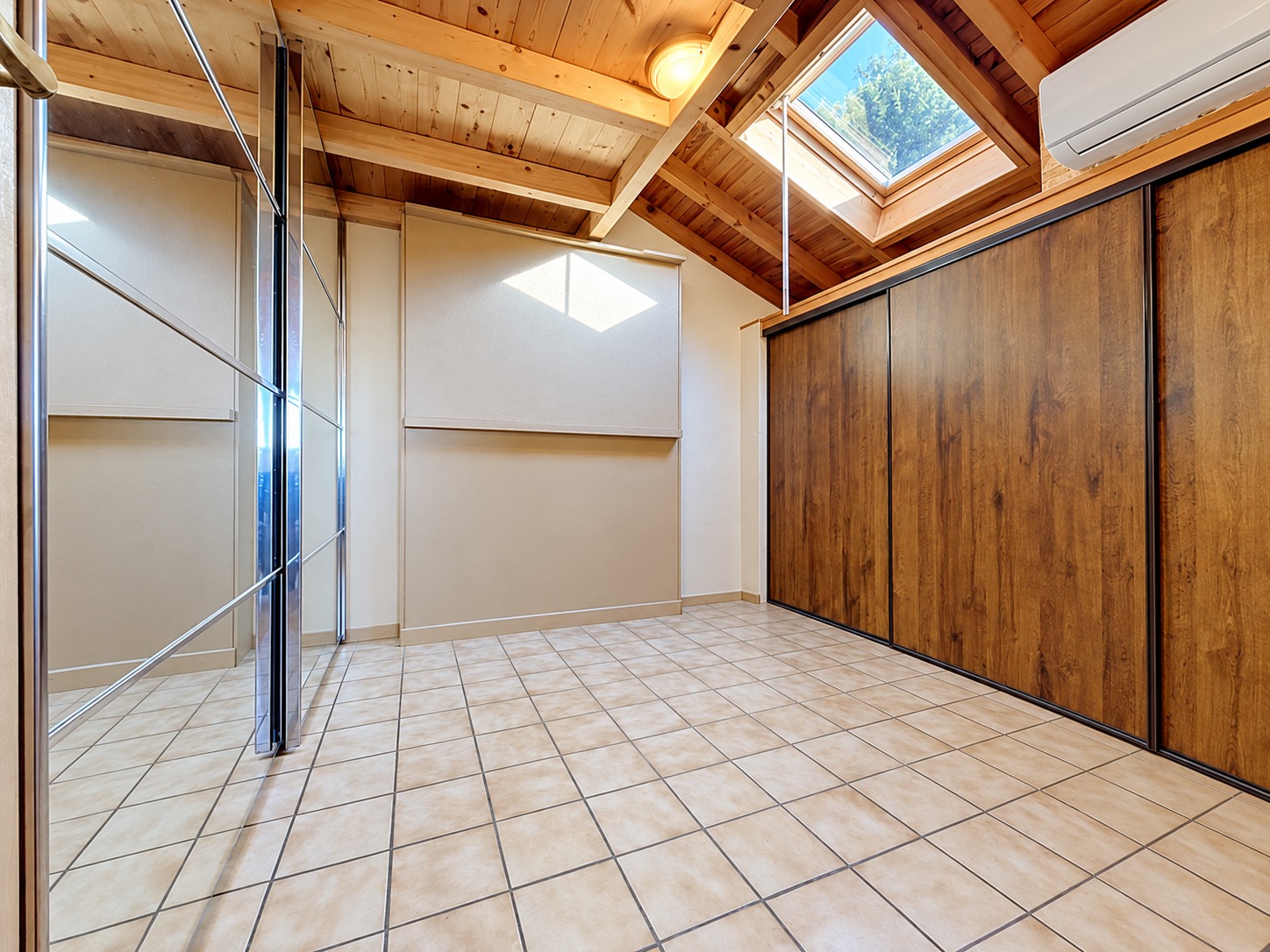 Maison - 4 pièces - Machilly