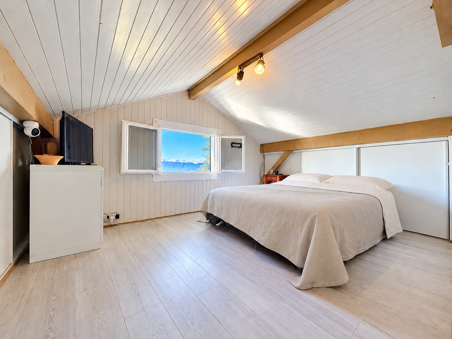Maison - 4 pièces - Machilly