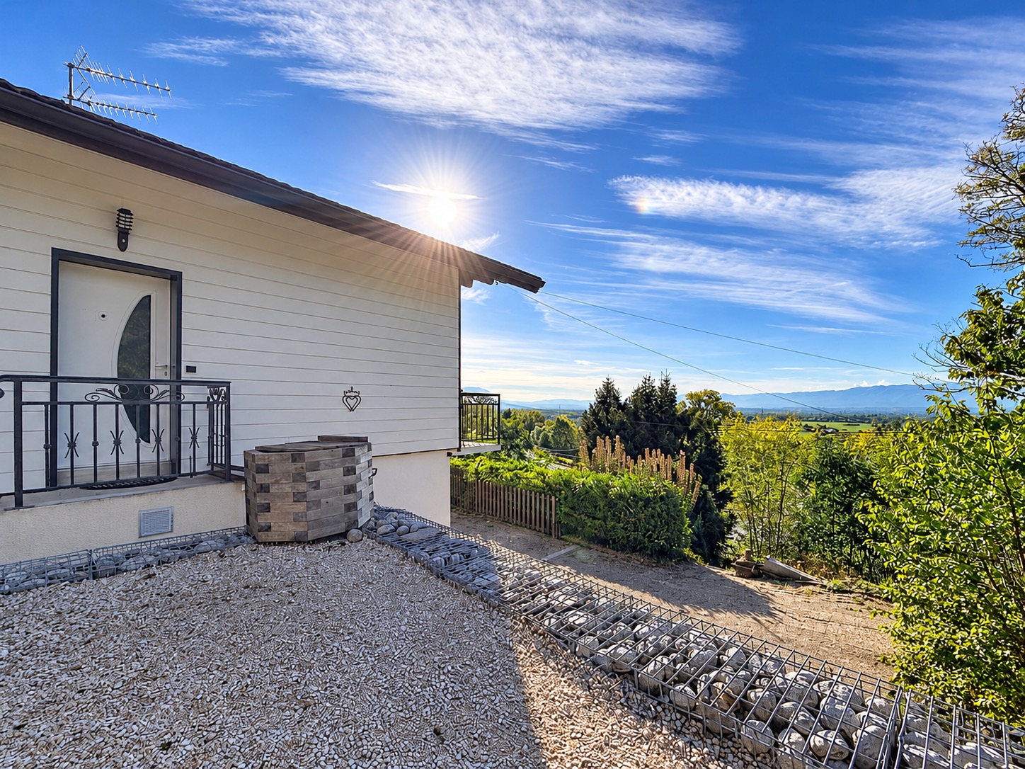Maison à vendre  - 4 pièce(s) - 152m2 - Machilly (74140)