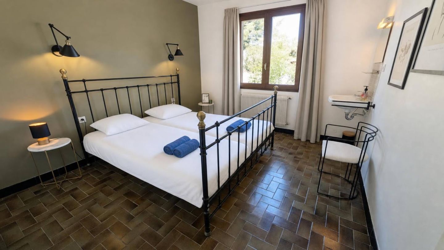 Belle villa 117 m² T5, piscine et garage, terrain 2932 m²