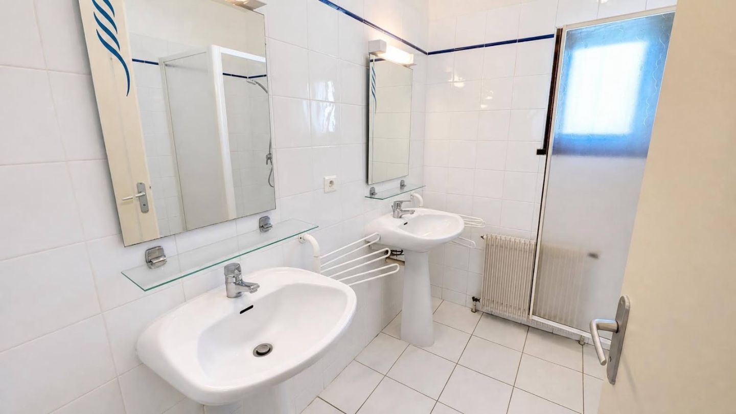 Belle villa 117 m² T5, piscine et garage, terrain 2932 m²