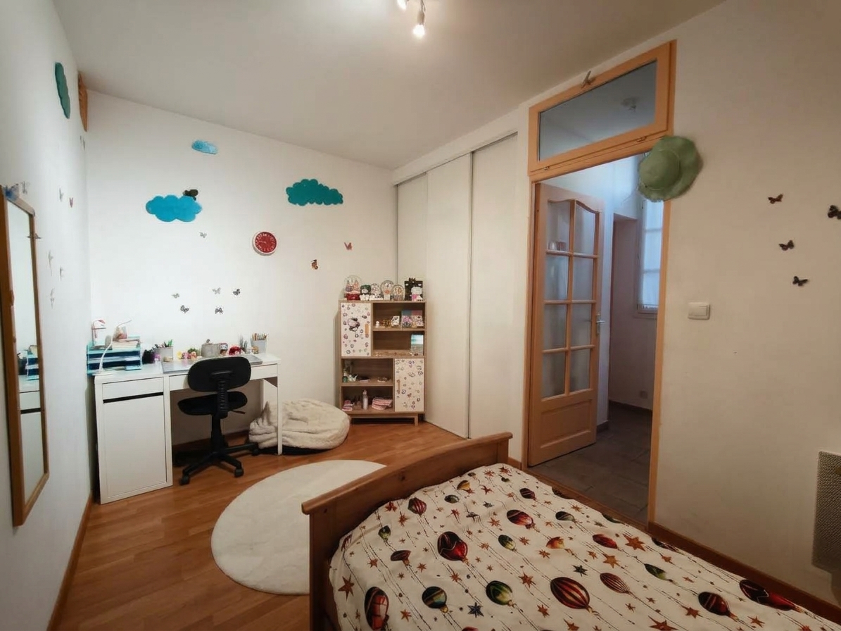 NÎMES - VAUBAN | T4 avec balcon de 6 m² – Proche Fac &amp; Centre 