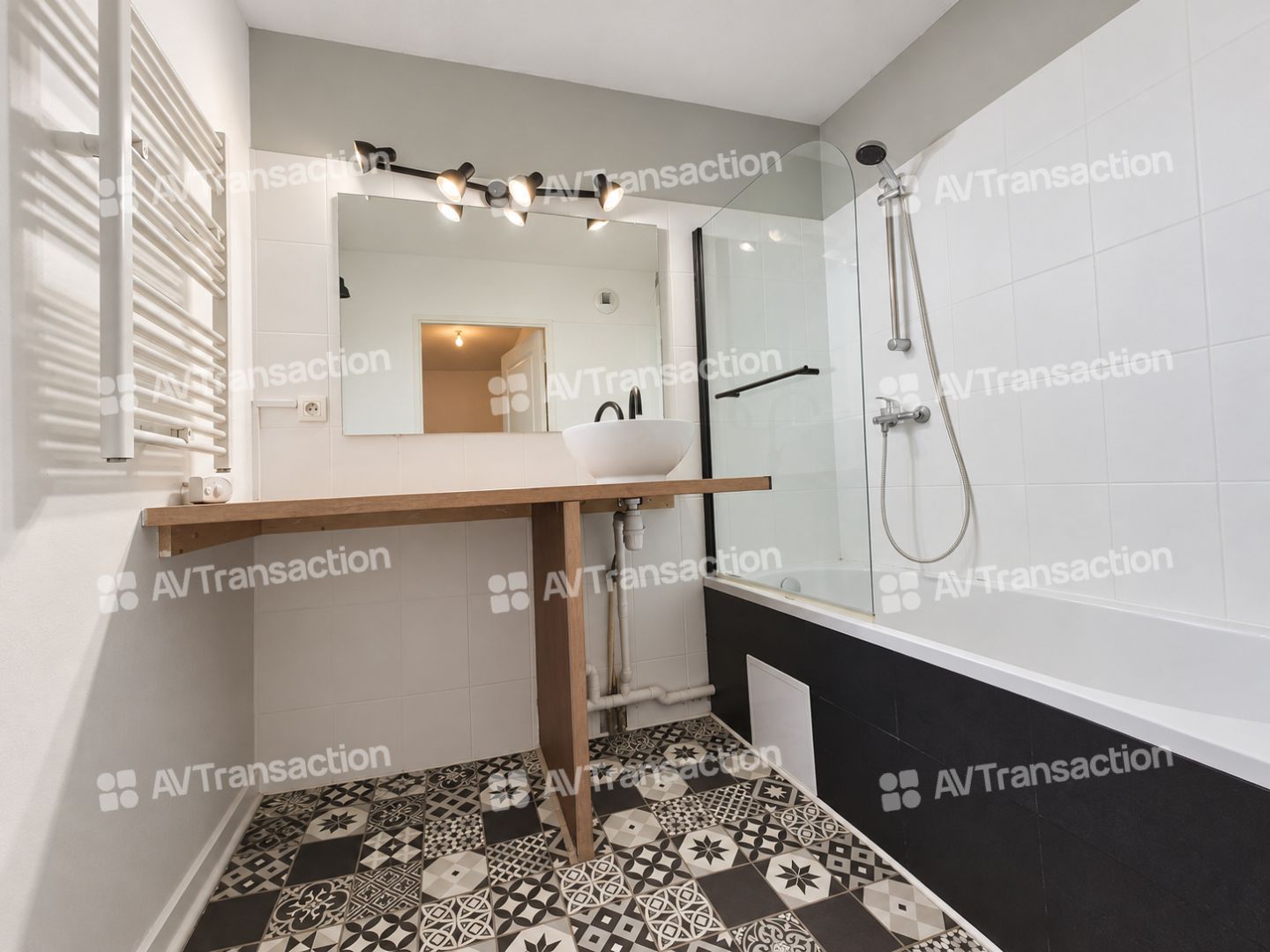 BEAU T3 68 M² – JARDIN PRIVE 80 M² + TERRASSE 30M²- GARAGE